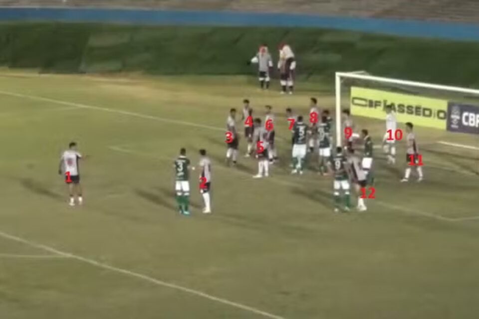 Partida entre Anápolis e Guarani na Série C