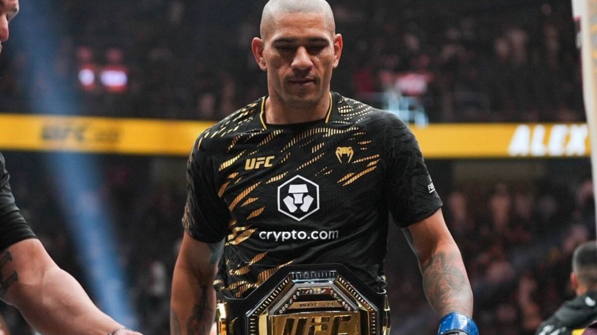 Em revanche, Poatan recupera cinturão meio-pesado