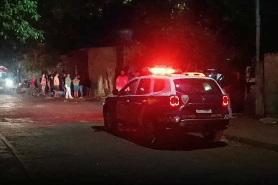 Homem é morto a facadas em residência na cidade de Quirinópolis