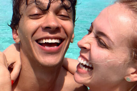 Júlio Cocielo anuncia fim do casamento com Tata Estaniecki