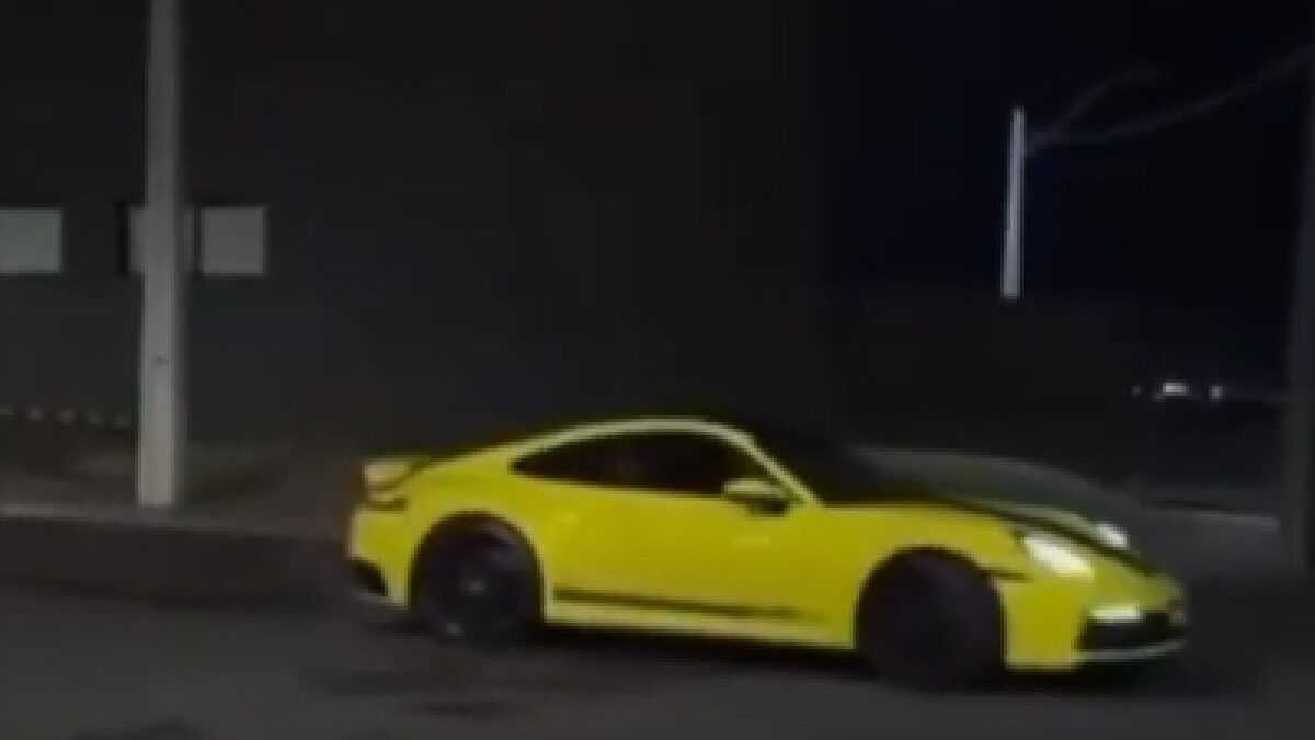 Homem é preso por realizar rachas e manobras perigosas com carro de luxo nas ruas de Rio Verde