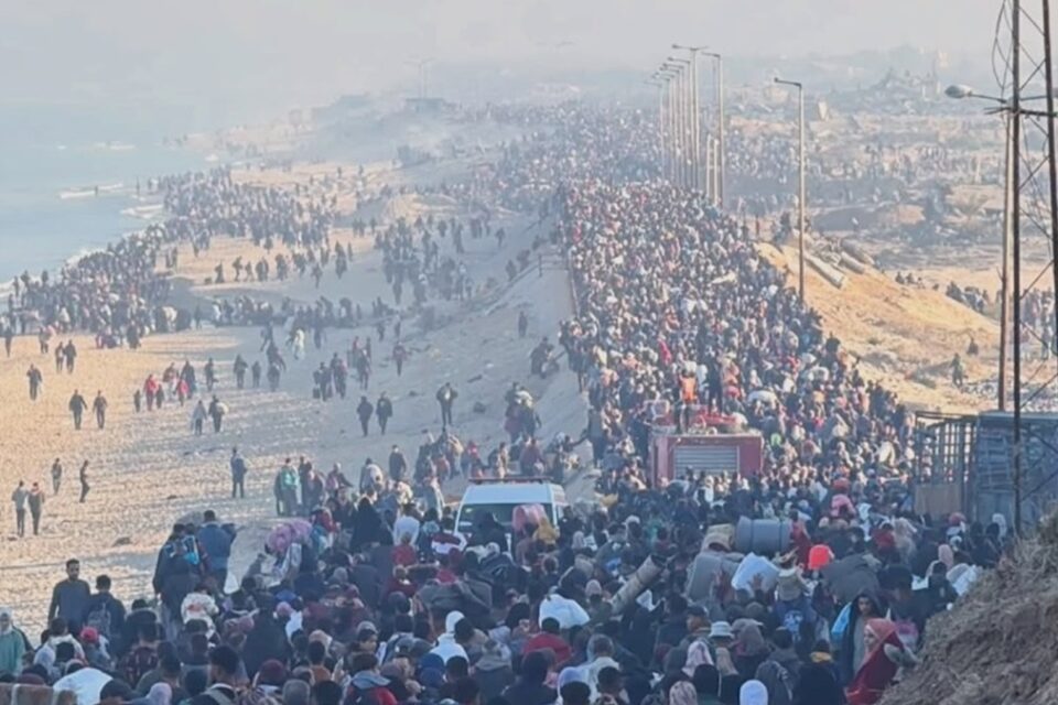 Israel permite que Cruz Vermelha e Egito entrem em Gaza para ajudar a procurar corpos de reféns