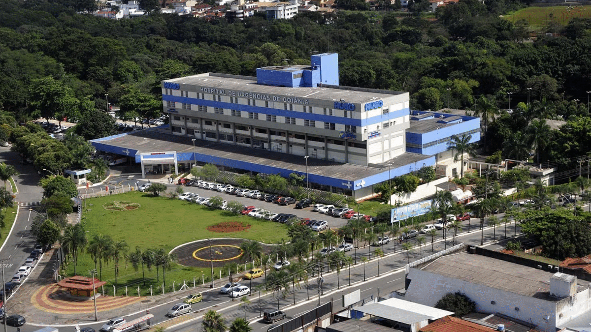 Menina de 18 anos é internada no Hugo sob suspeita de intoxicação por metanol (Foto: Governo de Goiás)
