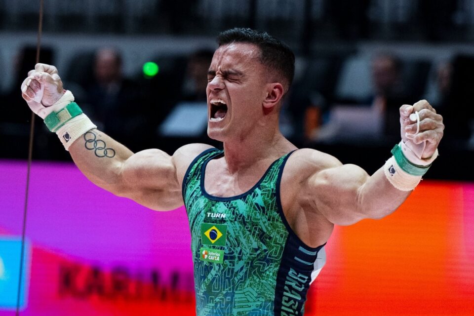 Caio Souza no Mundial de Ginástica