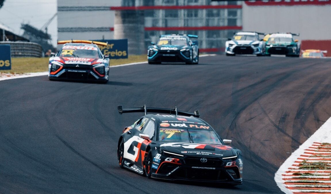 JP Oliveira, piloto da Stock Car