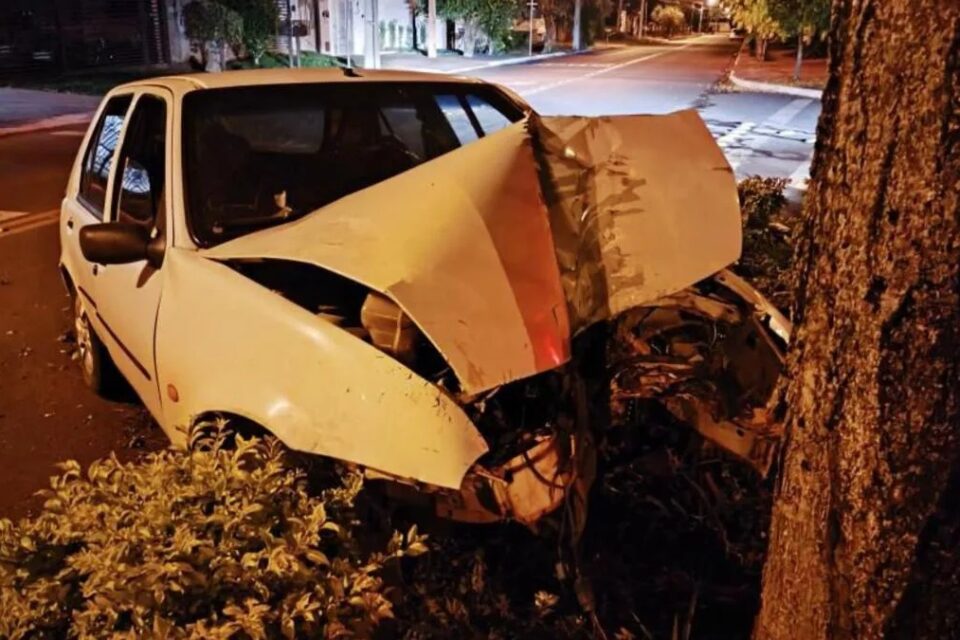 Homem que tentou matar família ao jogar carro contra árvore é condenado a 32 anos em Jataí