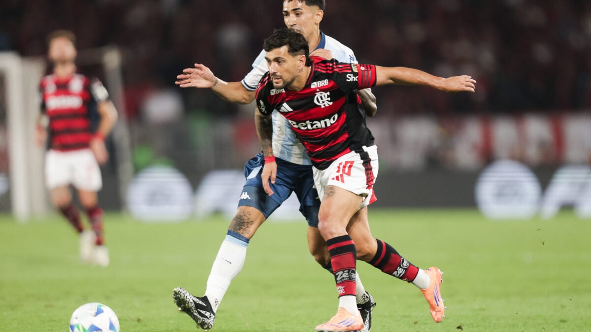 Flamengo vence Racing e tem vantagem do empate para próximo confronto