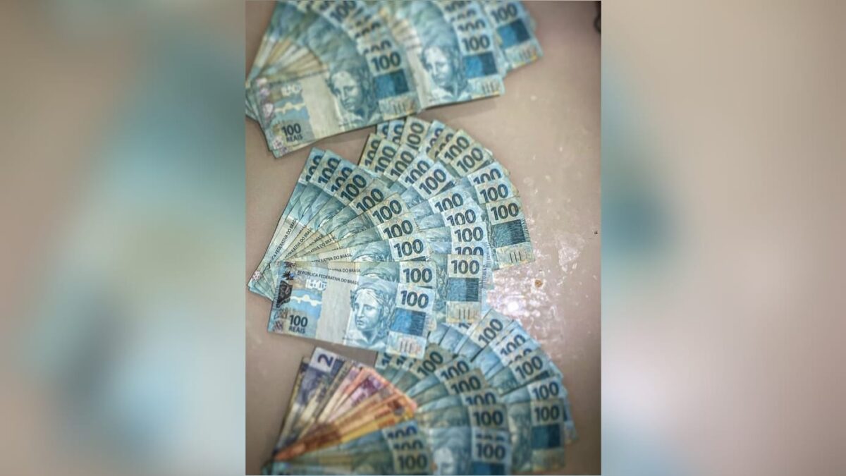Imagem do dinheiro apreendido