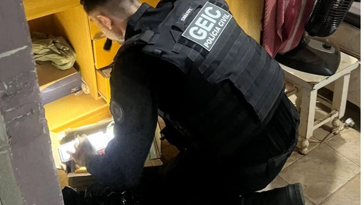 Preso em Caldas Novas suspeito de vender celulares roubados de lojas em Minas Gerais