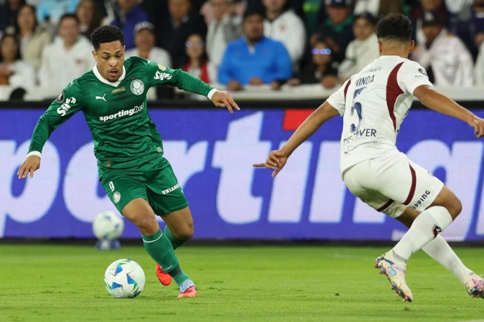 Jogo entre Palmeiras e LDU na Libertadores