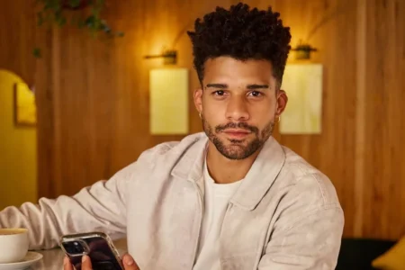 Lucas Leto fala pela primeira vez após acidente de carro no Rio