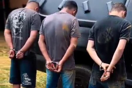 Trio é preso em Caldas Novas após executar rival a tiros em Morrinhos Arma de fogo usada no crime foi apreendida