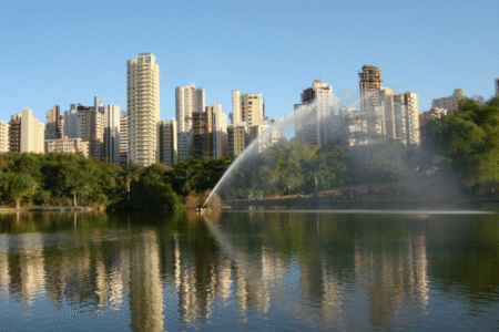 Vídeo: pressão da prefeitura preocupa vendedores de água de coco do Vaca Brava (Foto: Divulgação)