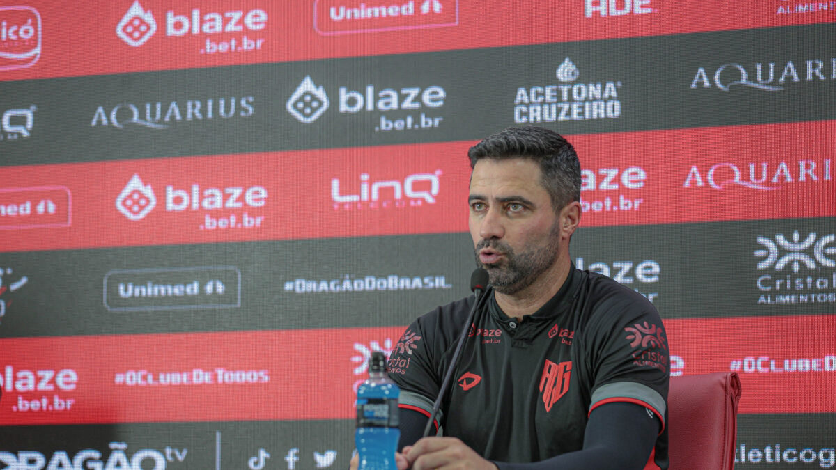 Lacerda admite desempenho ruim de sua equipe fora de casa