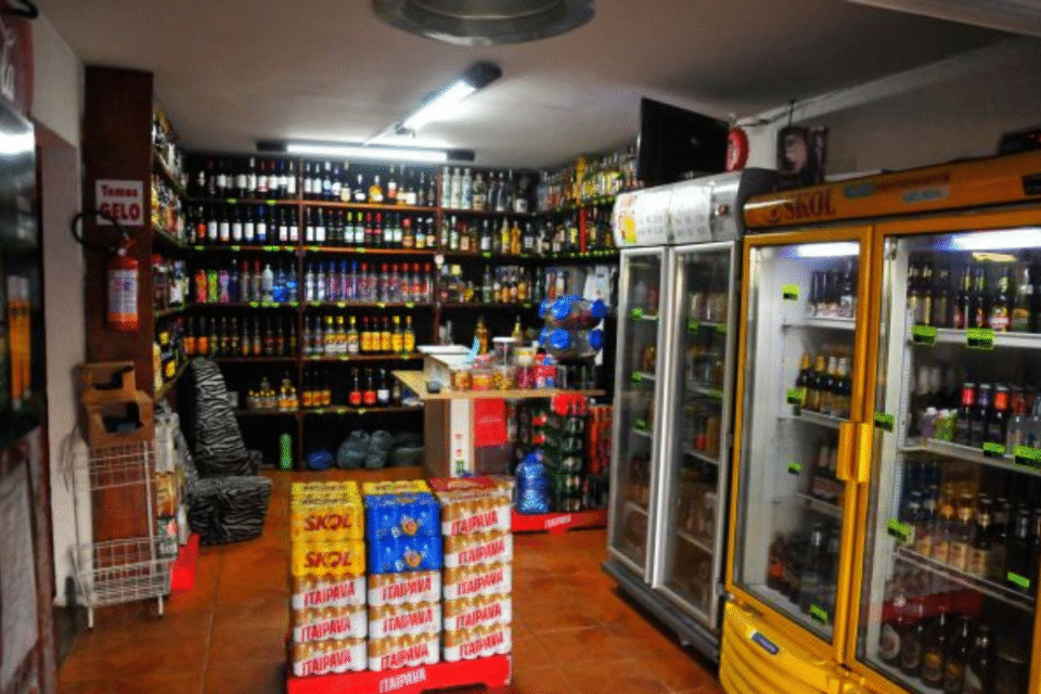 Distribuidoras dizem que topam investir em segurança em troca de horário ampliado (Foto: Reprodução)