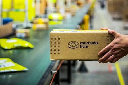 Mercado Livre vai contratar 20 mil funcionários; veja como se candidatar Trabalhadores devem ter ensino médio completo