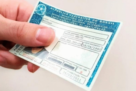 Governo planeja oferecer cursos gratuitos para tirar CNH sem precisar de autoescola (Foto: Agência Brasil)