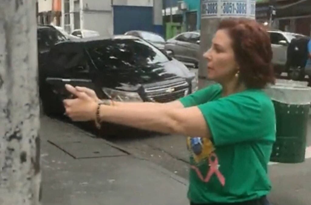 STF declara definitiva condenação de Zambelli por perseguição armada Deputada não tem mais possibilidade de recorrer de pena