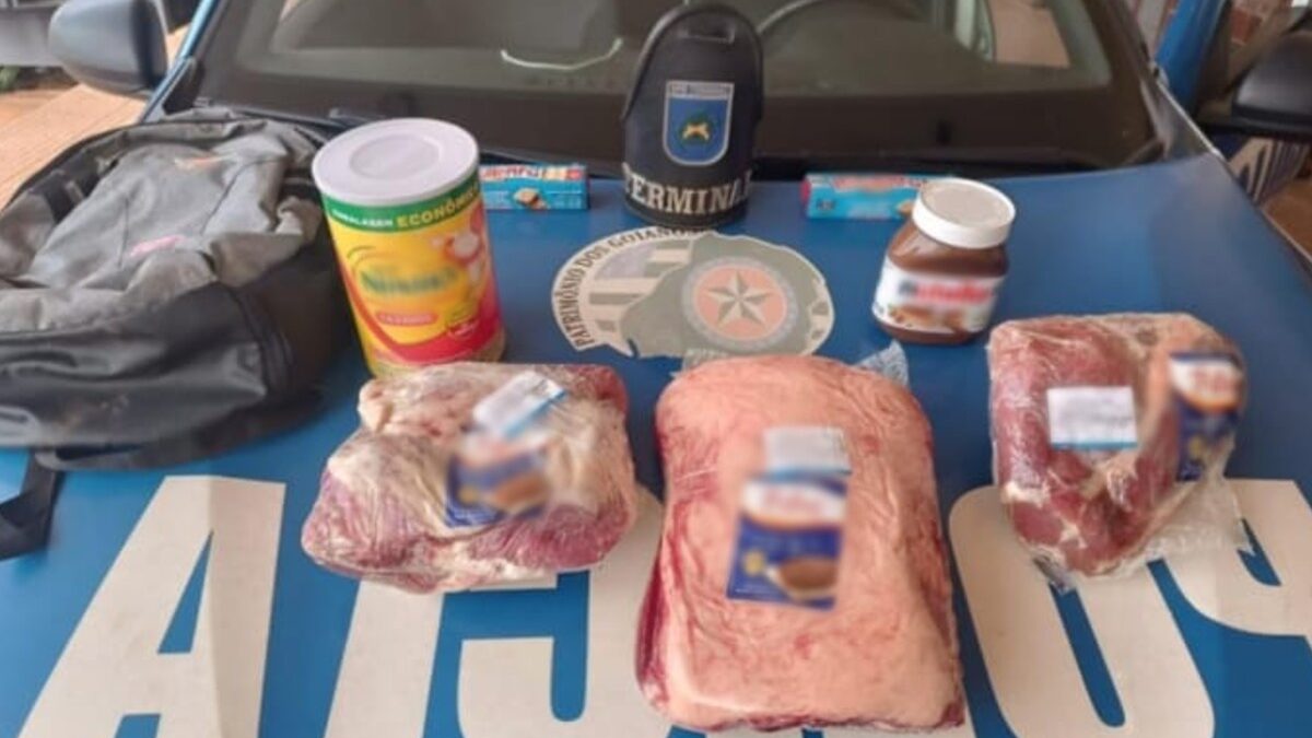 Homem é preso após furtar carne, fórmula infantil e pote de Nutella em supermercado de Goiânia