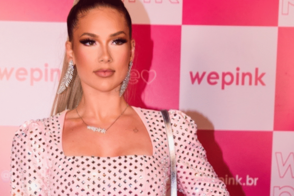 Wepink: Procon aplica multa milionária à empresa de Virginia Fonseca após reclamações Clientes tem problemas nas compras pelo site da marca