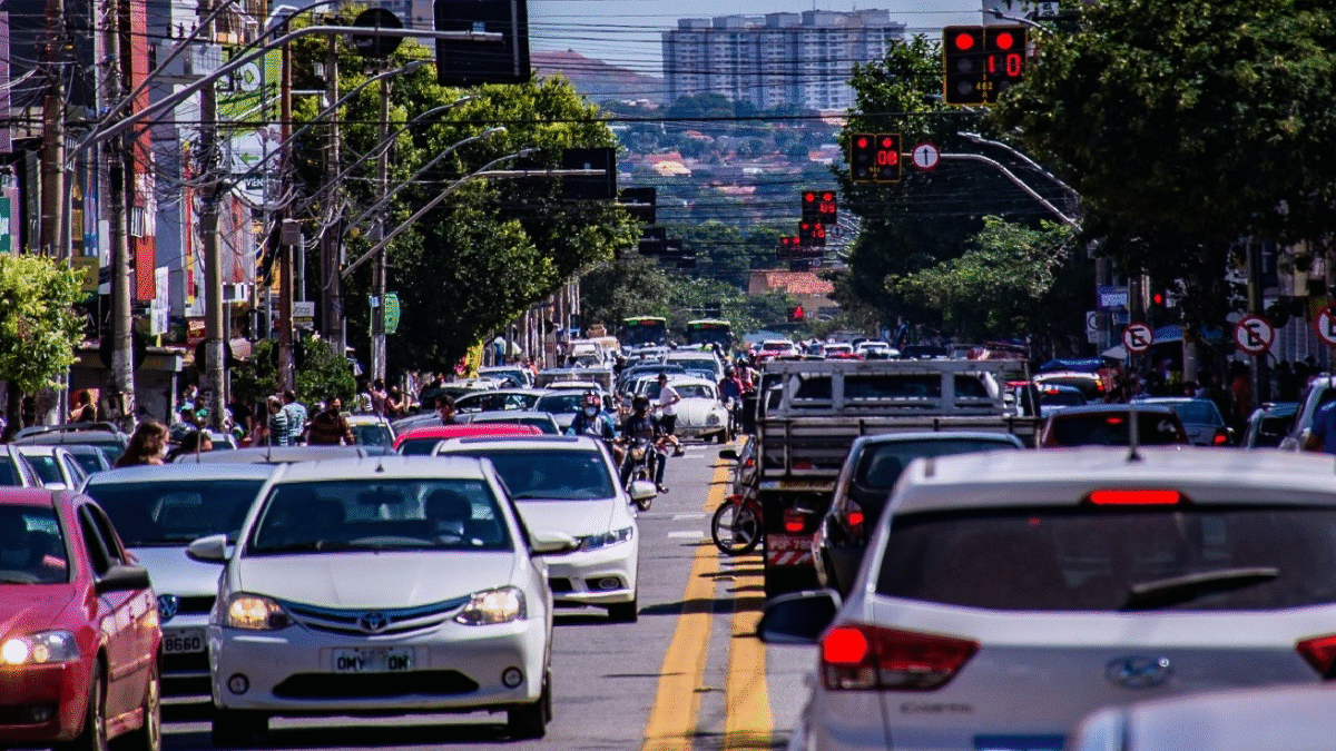 Mudanças no trânsito de Goiânia dividem opiniões; assista ao vídeo (Foto: Jucimar de Sousa)