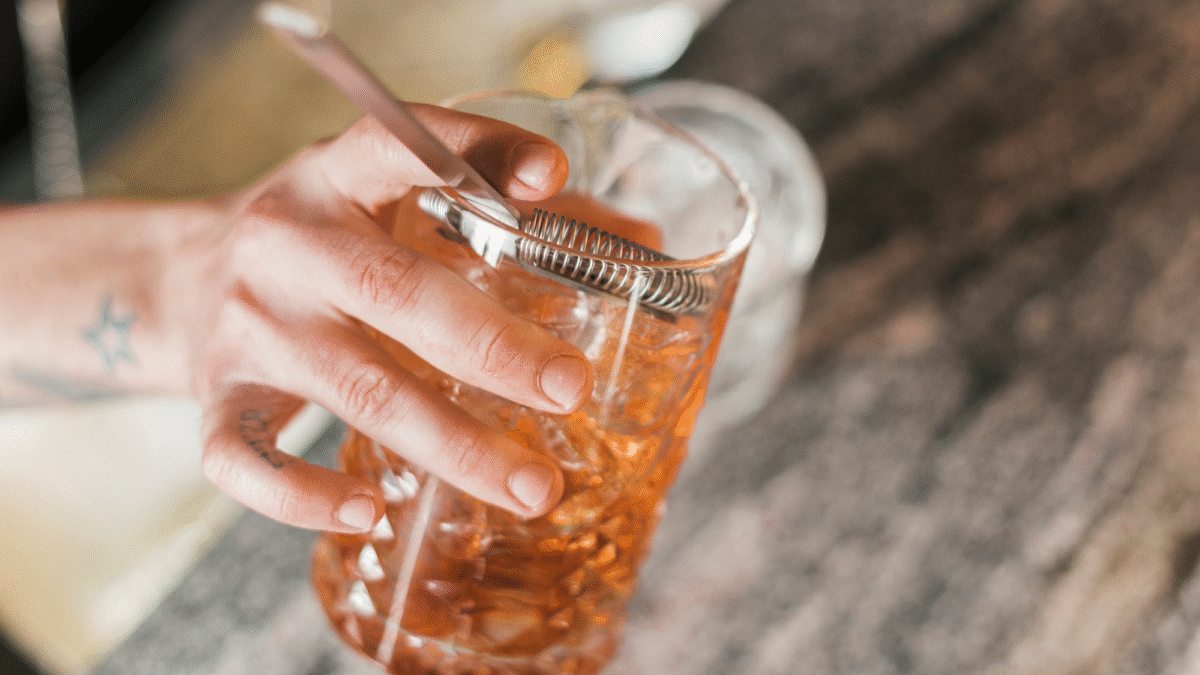 Goiânia pode ter primeiro caso de intoxicação por metanol