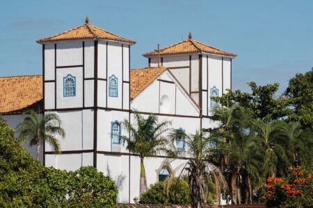 Flipiri 2025 reúne literatura, artes visuais e música em Pirenópolis