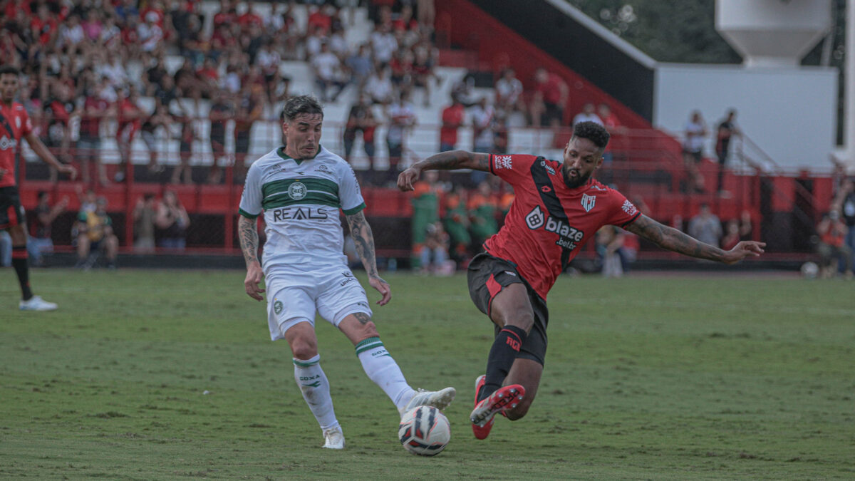 Histórico do confronto entre Atlético Goianiense e Coritiba está empatado