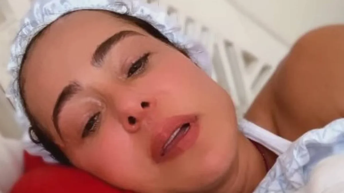 Ex-atriz da Globo, Cássia Linhares faz alerta após pegar infecção alimentar