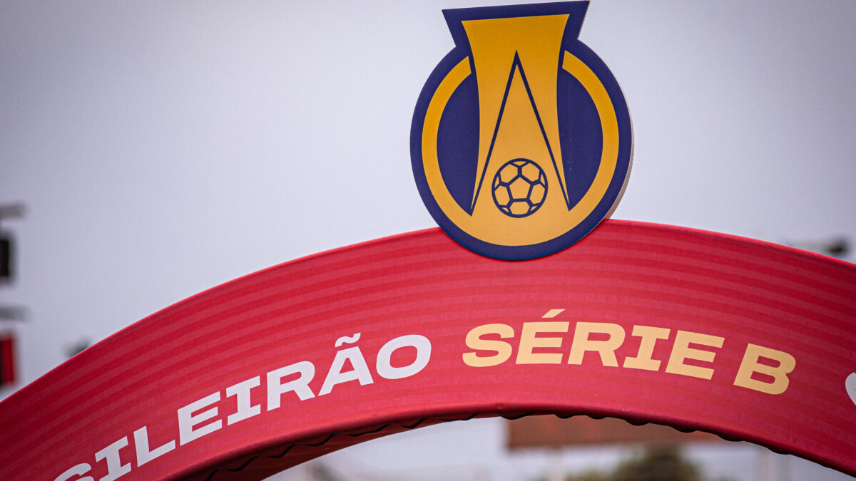 Na reta final da Série B, desempenho dentro e fora de casa pode definir quem briga pelo acesso e quem segue no meio da tabela