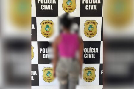 Imagem da suspeita presa