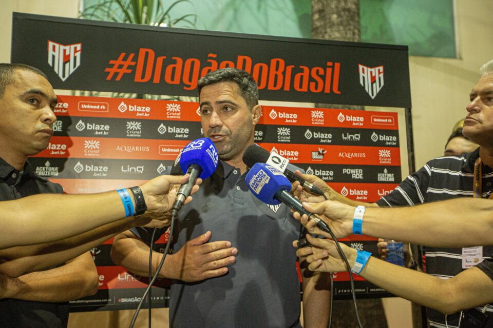 Rafael Lacerda vê clássico equilibrado, mas afirma que sua equipe merecia a vitória