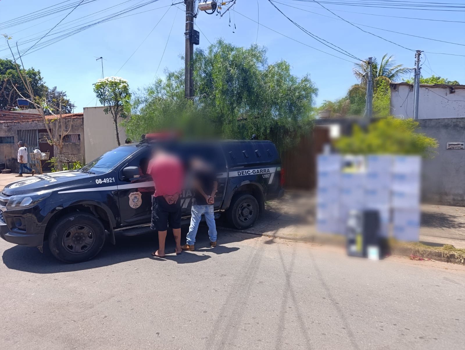 Imagem dos homens presos