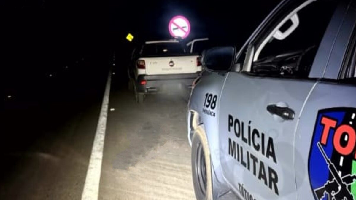 Adolescente de 13 anos é resgatada dopada dentro de carro com ex-namorado e outros dois homens na GO-230