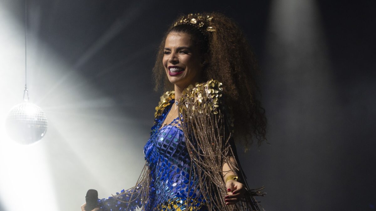 Vanessa da Mata apresenta turnê “Todas Elas” em Goiânia nesta sexta-feira (17)