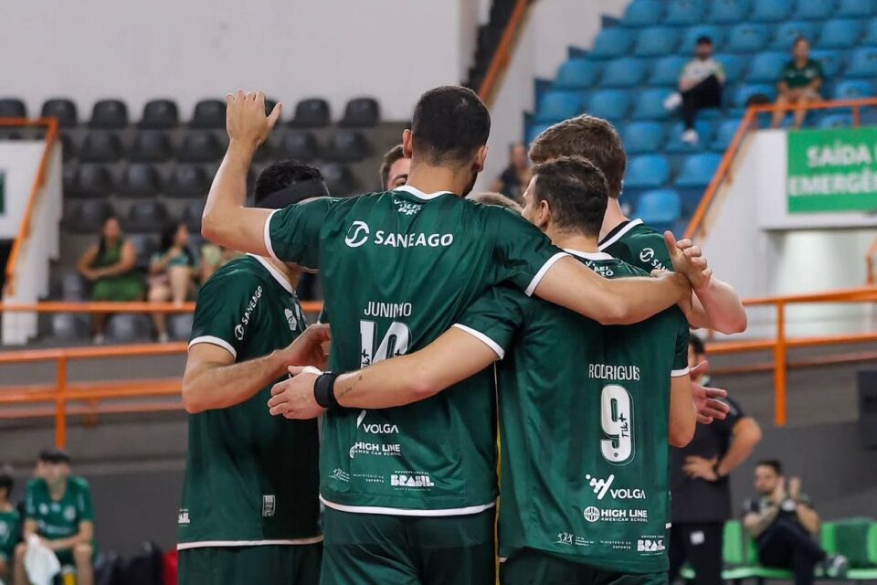 Saneago Goiás vence AERV e fatura o campeonato Goiano