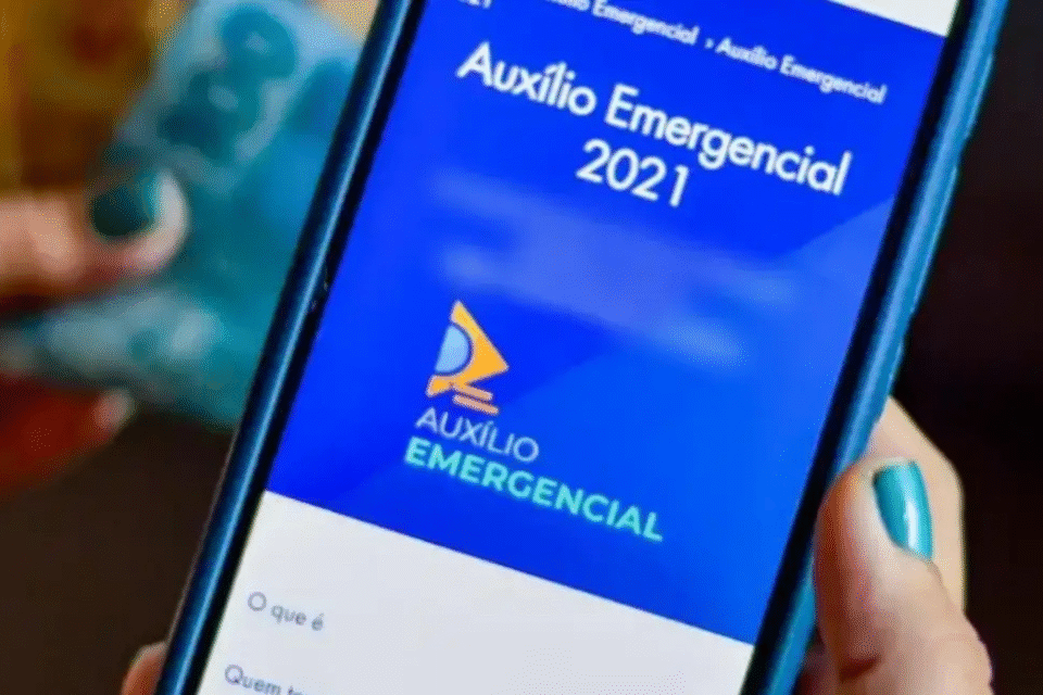 Mais de 6 mil famílias goianas devem devolver aproximadamente R$ 16,6 milhões recebidos através do Auxílio Emergencial