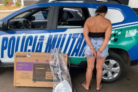 Justiça solta suspeita de furtar cartão bancário e gastar R$ 9 mil em Senador Canedo