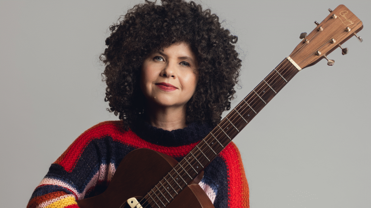 Show de Roberta Campos encerra Festival Guardiões da Arte em Pirenópolis