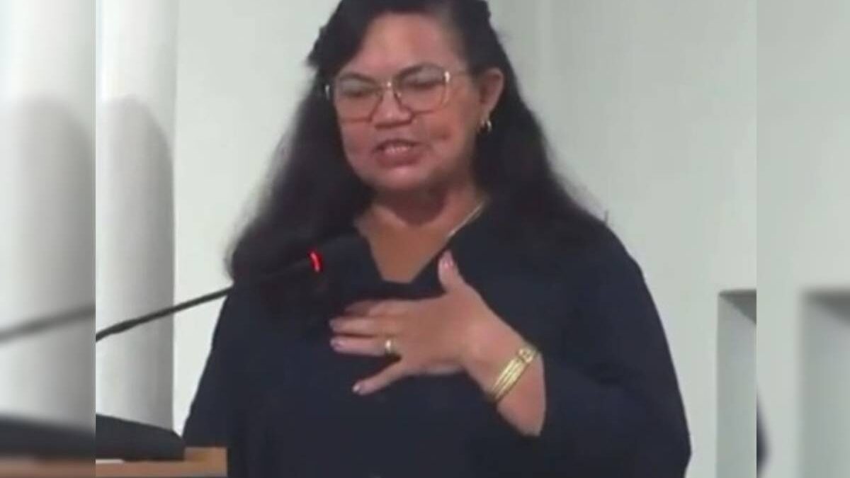 Vereadora do Amazonas diz ser 'a favor da violência contra mulher'; vídeo
