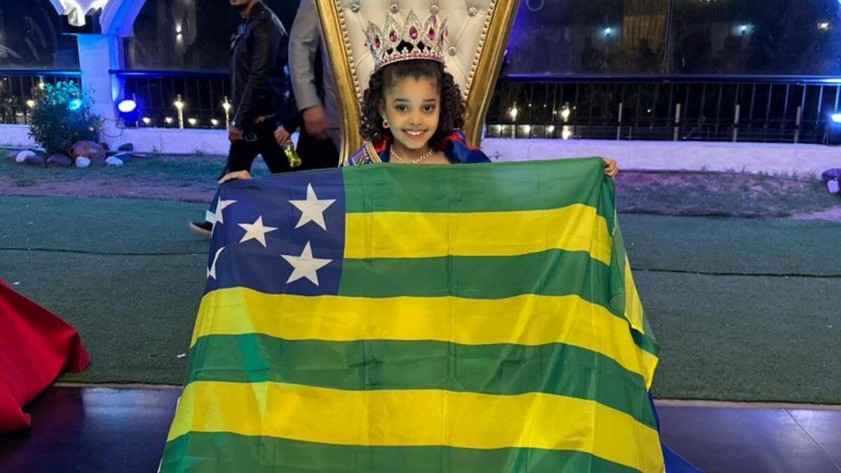 Menina vence concurso