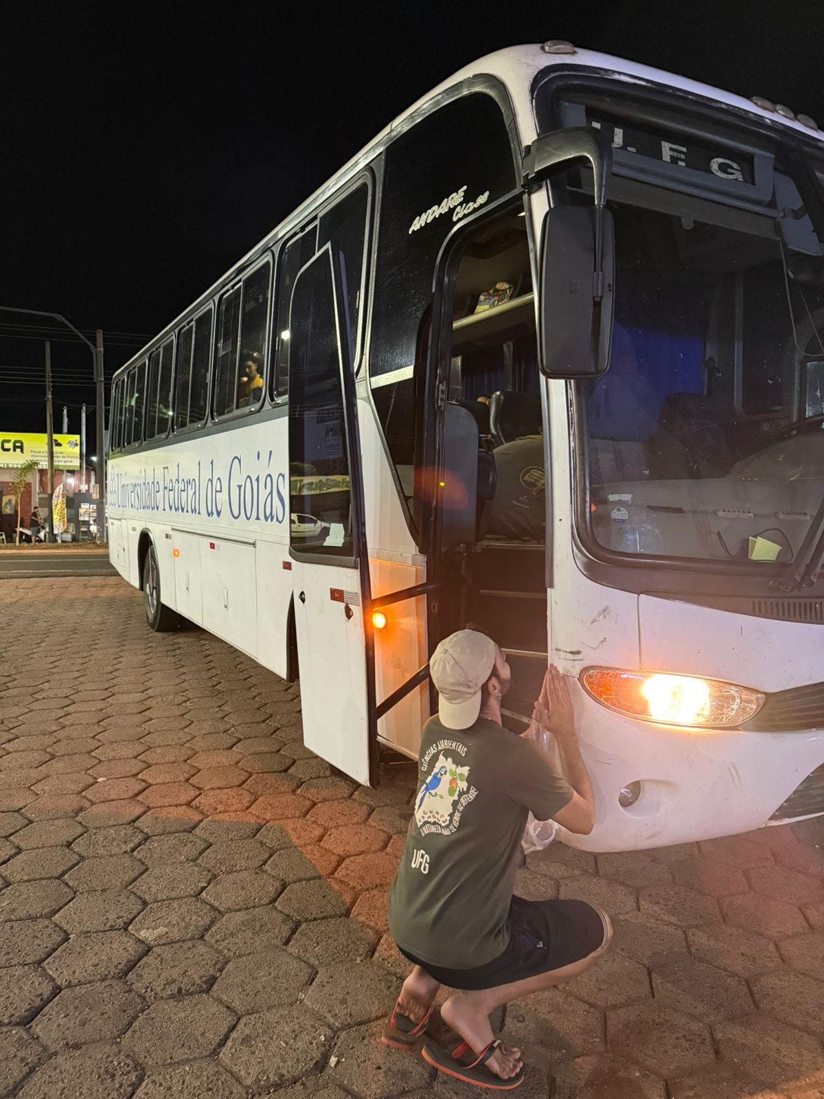 Imagem do ônibus que fez o resgate