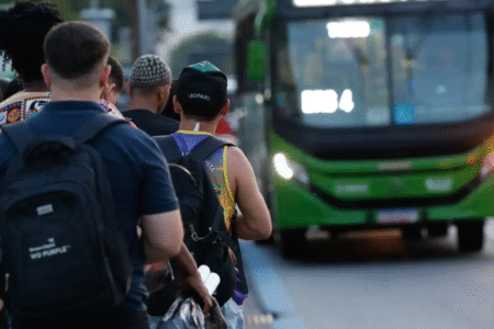 Pesquisa aponta quanto tempo o goianiense passa dentro do carro por dia; veja (Foto: Agência Brasil)