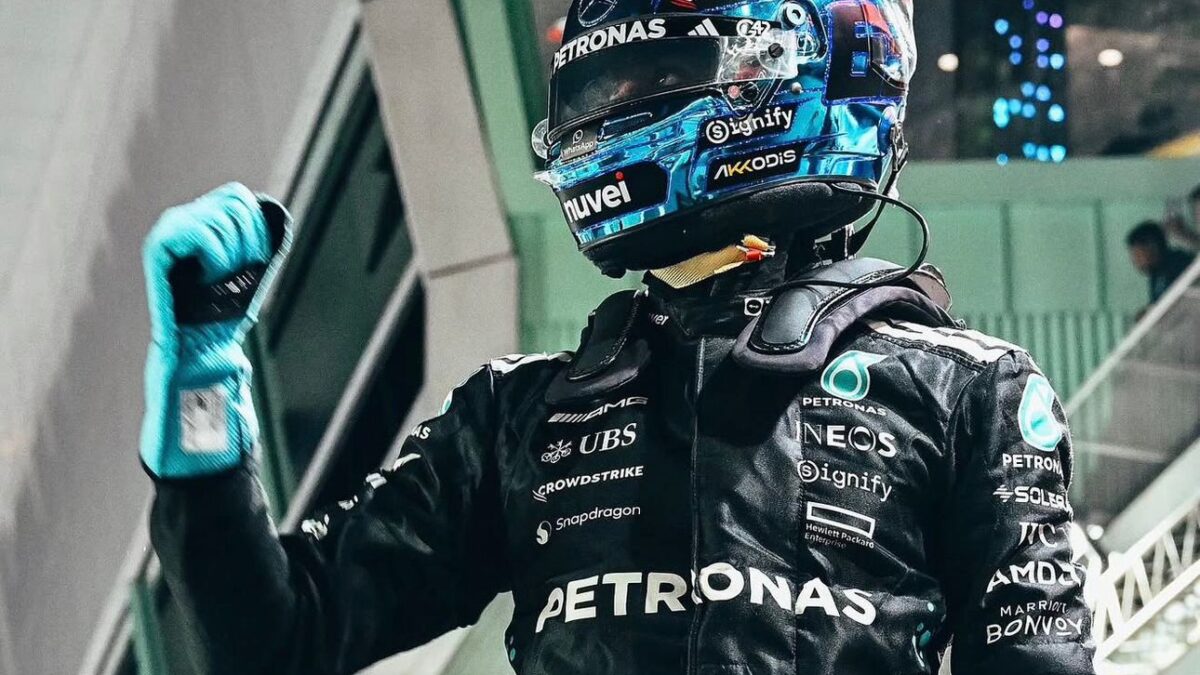 George Russell comemora o primeiro lugar no grid do GP de Singapura