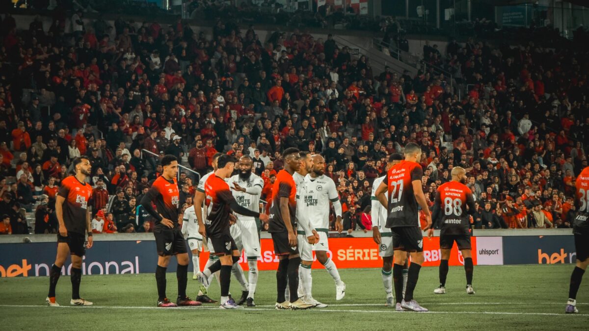 Goiás está em desvantagem no restrospecto, mas venceu no primeiro turno