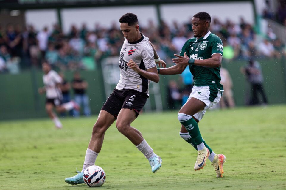 Com gol no segundo tempo Goiás perde para Athletico Paranaense