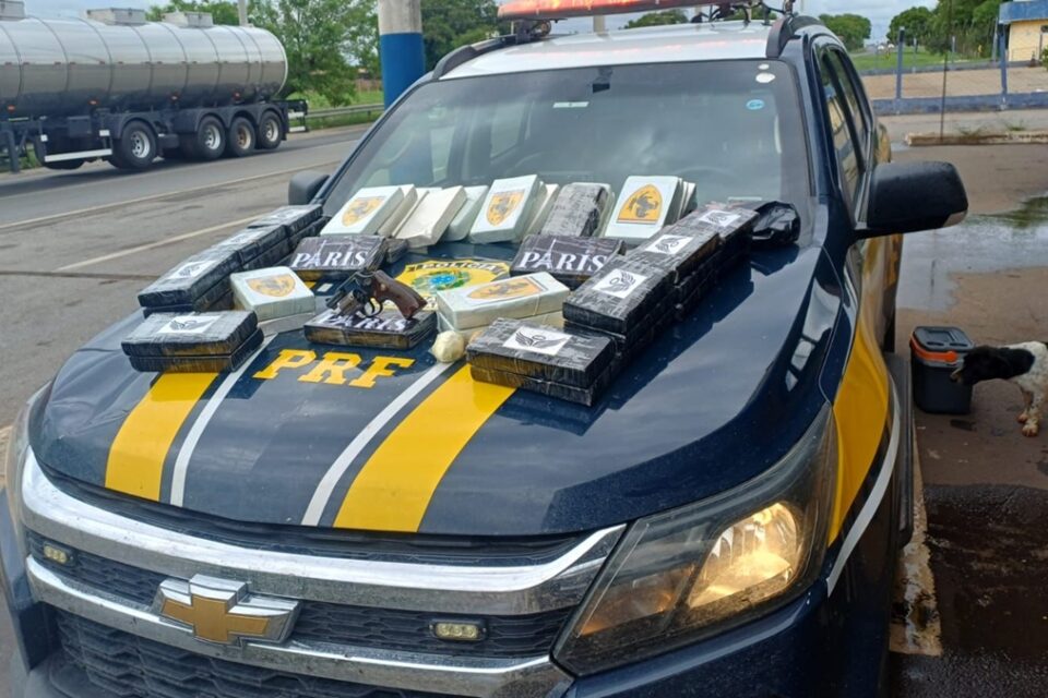 Preso em Morrinhos, passageiro de ônibus diz que levaria 53 kg de cocaína de SP para Goiânia