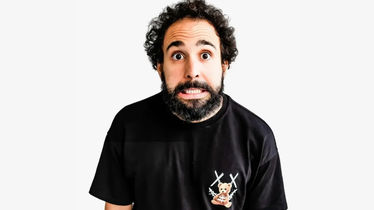 Murilo Couto apresenta novo show de stand up em Goiânia
