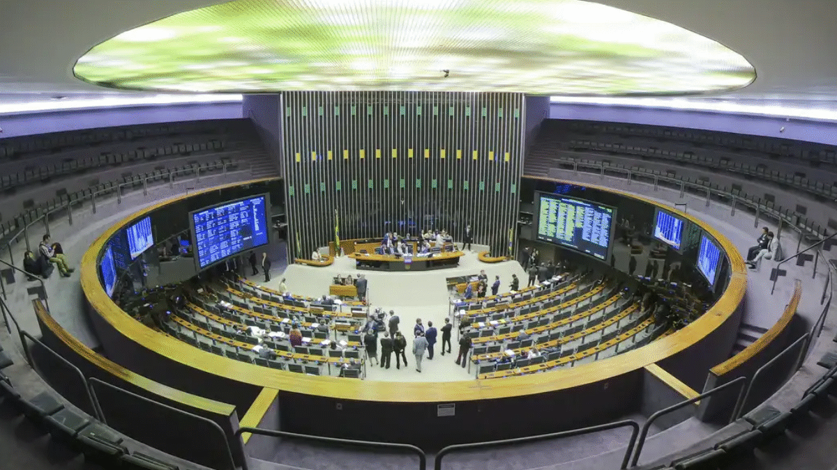 Câmara aprova reajuste de 24% para servidores do Judiciário (Foto; Agência Brasil)