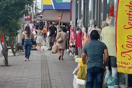 Lojas da região da 44 ampliam horário de funcionamento para o fim de ano (Foto: Divulgação)